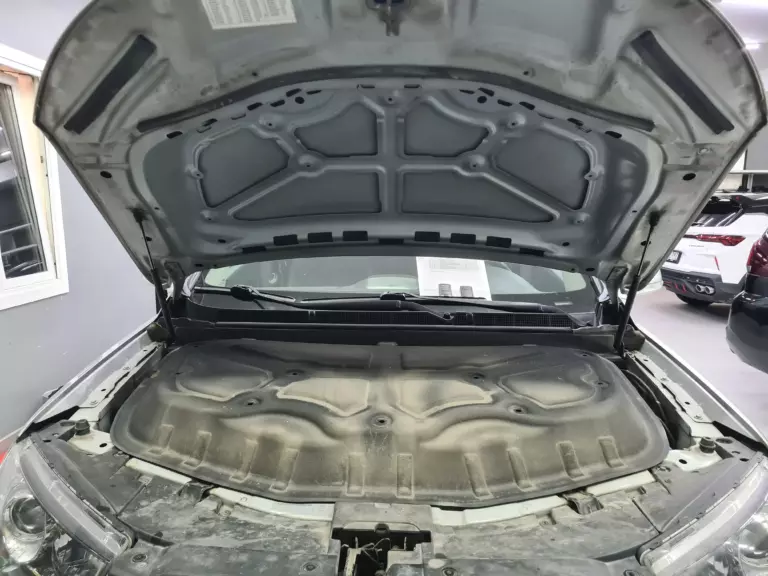 Шумоизоляция капота Chevrolet Captiva