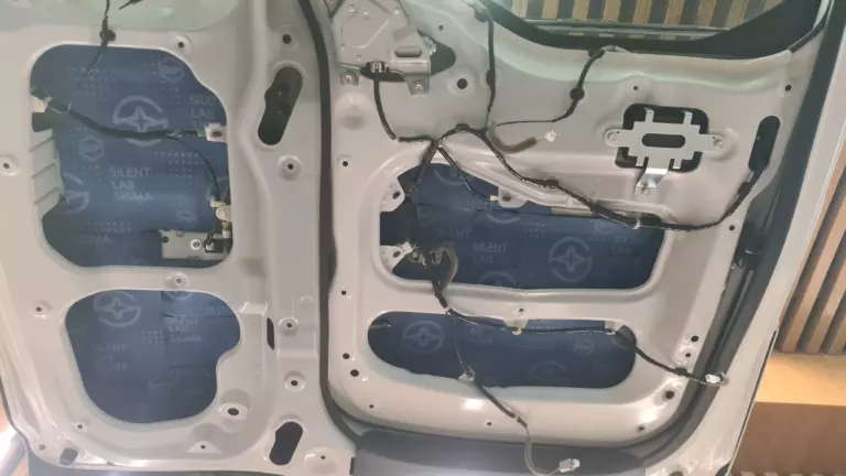 Honda Stepwgn двер движ 3